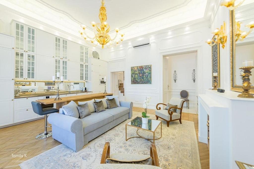 Apartamento Bpr The Golden Astoria With Balcony And A/C Budapest Exterior foto